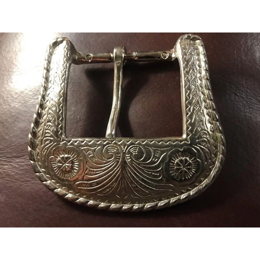 WESTERN‎ FLORAL DESIGN TEXTURE COWGIRL BELT BUCKLE